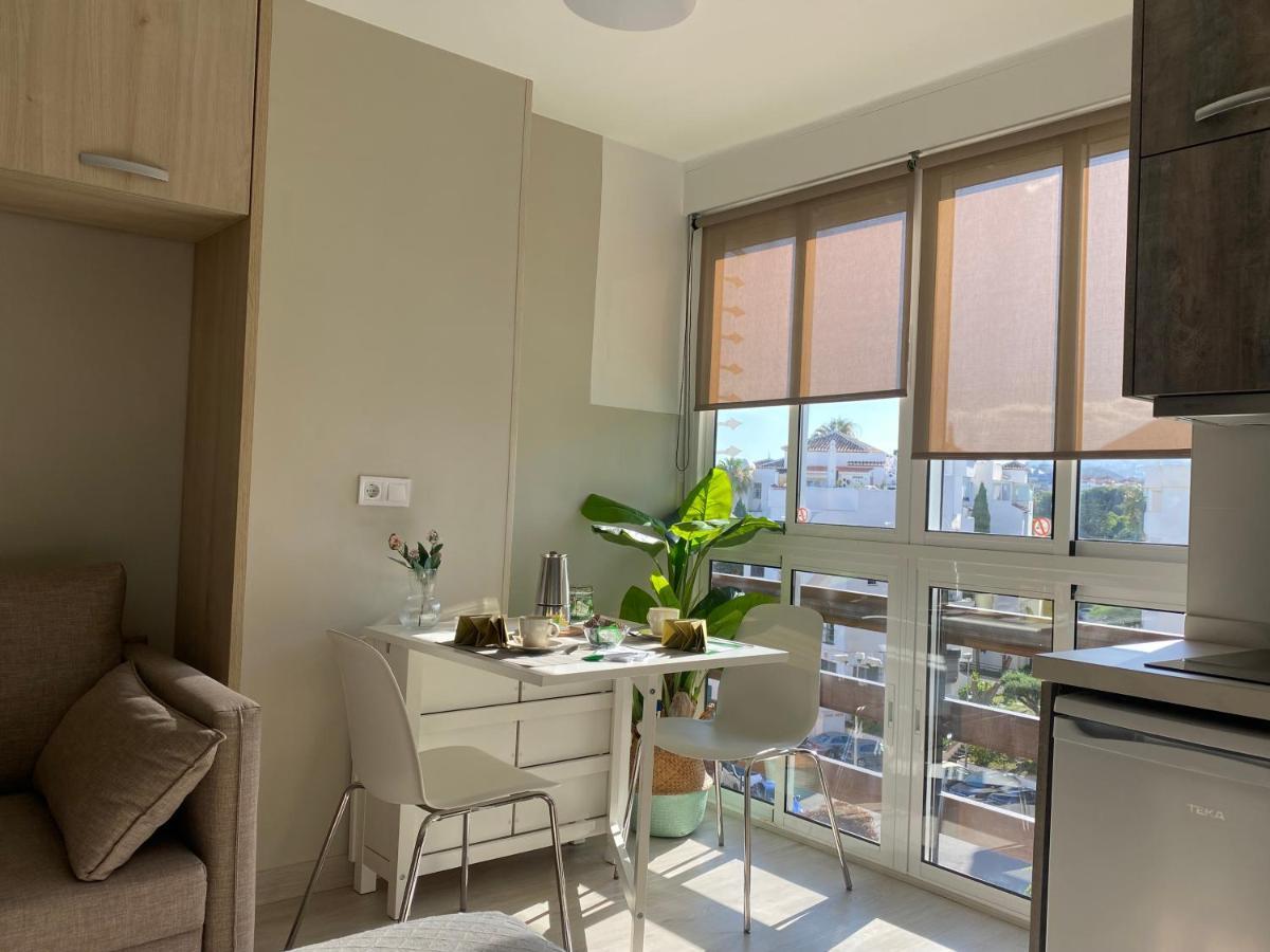 Apartamentos Naciones Playa, La Paloma Benalmádena Exterior foto